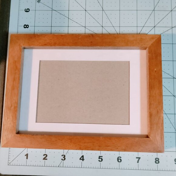 Wooden Picture Frame matted 5x7 3.5x5 Photos Desktop Wall Mount - Picture 2 of 8